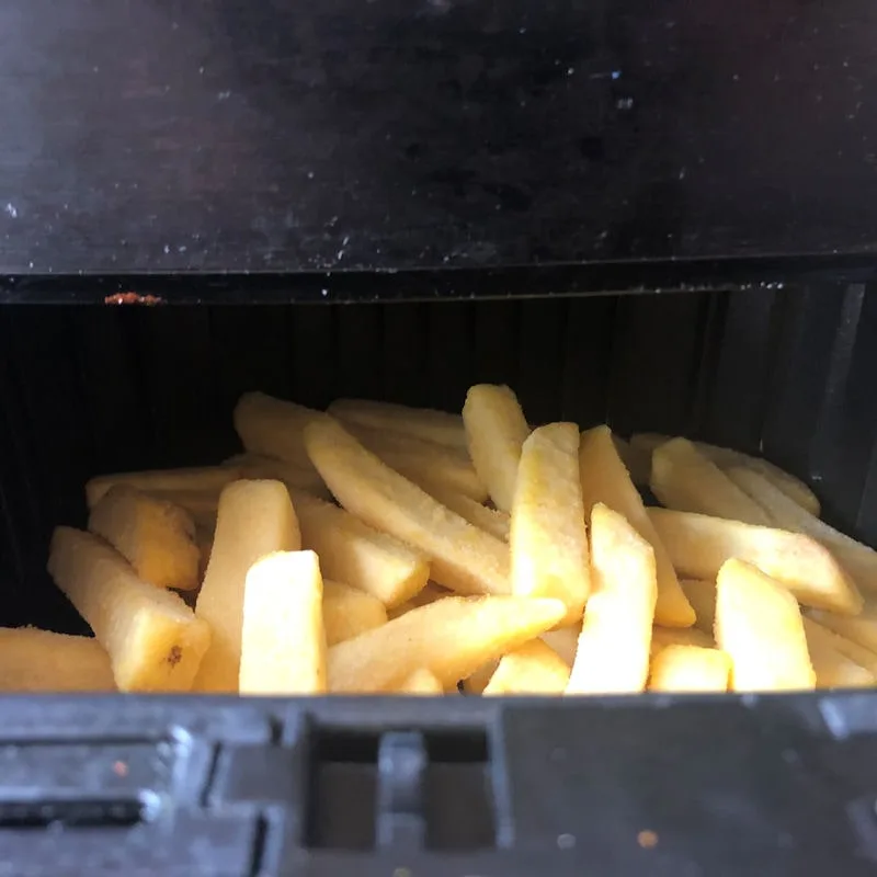air fryer basket arrangement