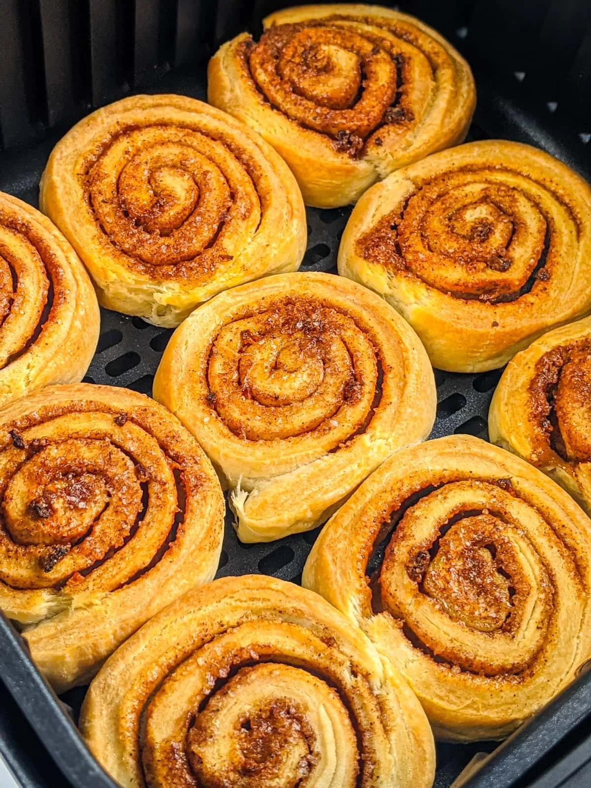 air fryer cinnamon rolls recipe