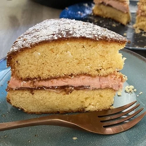 Air Fryer Sponge Cake