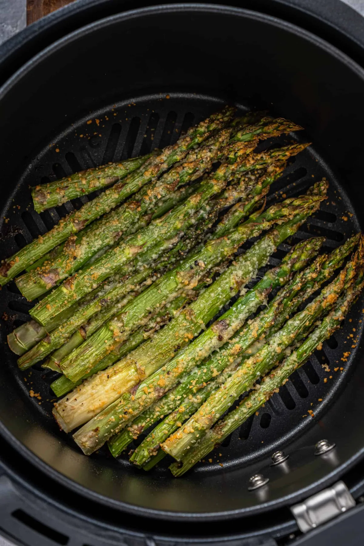 burnt air fryer asparagus