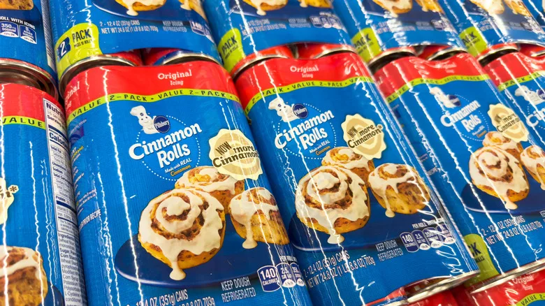 canned cinnamon roll dough