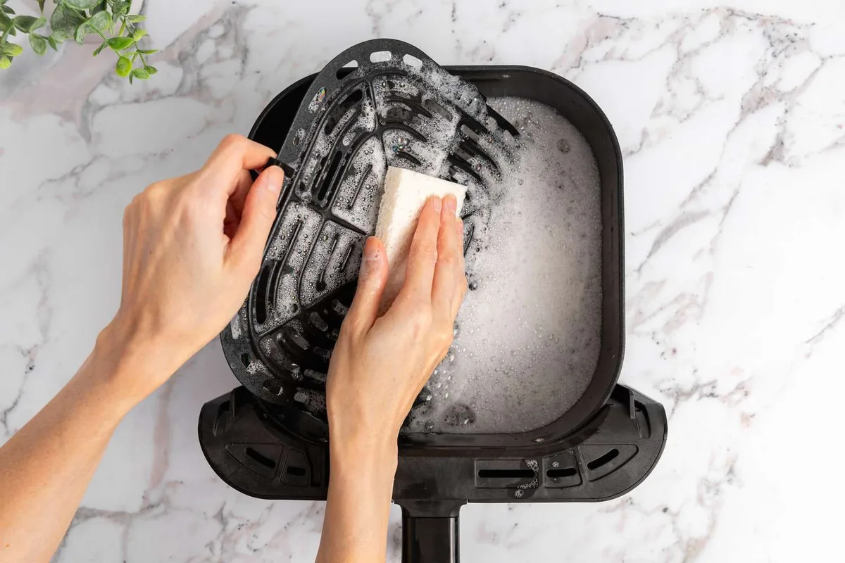 Cleaning Air Fryer