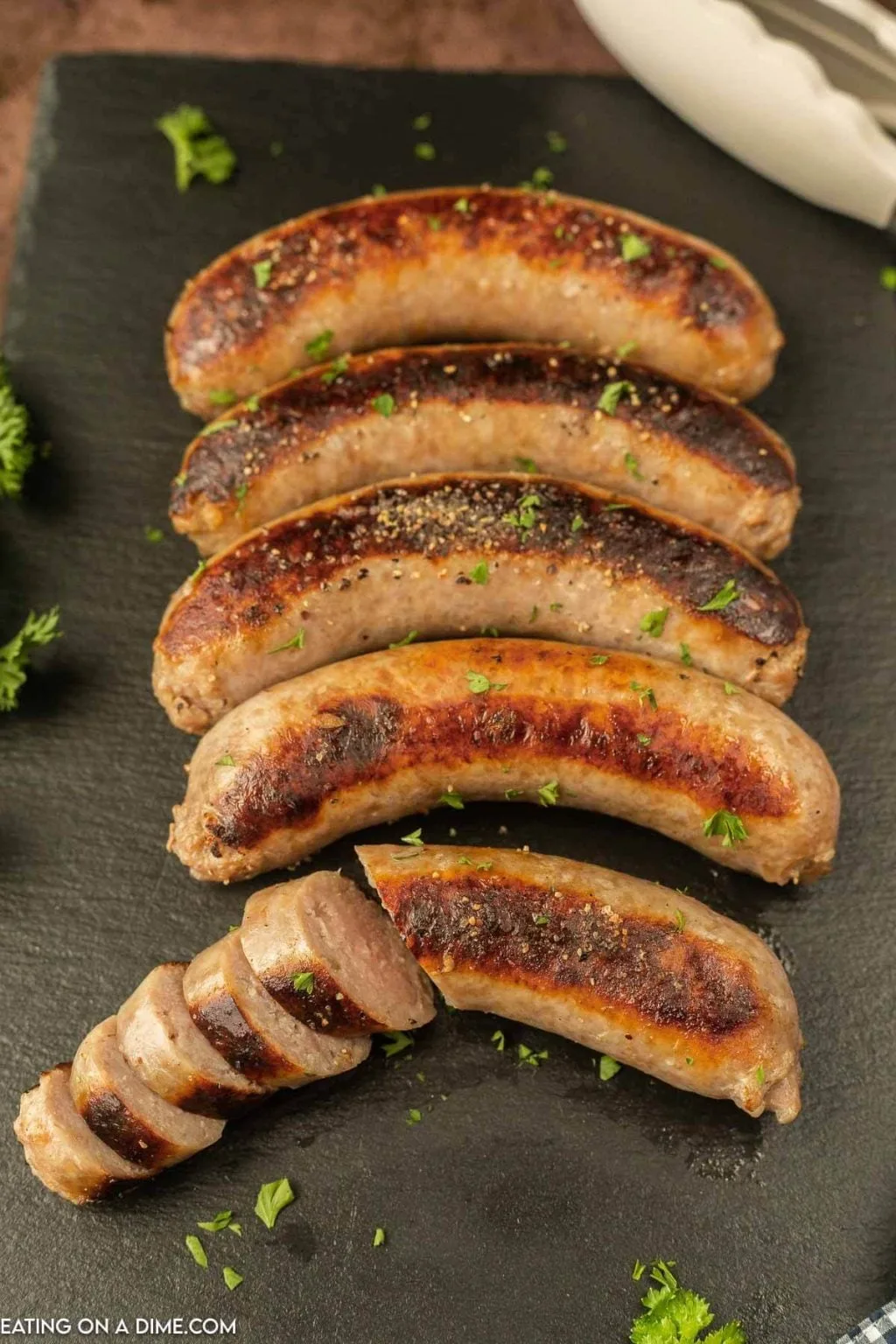 cooked bratwurst cross section