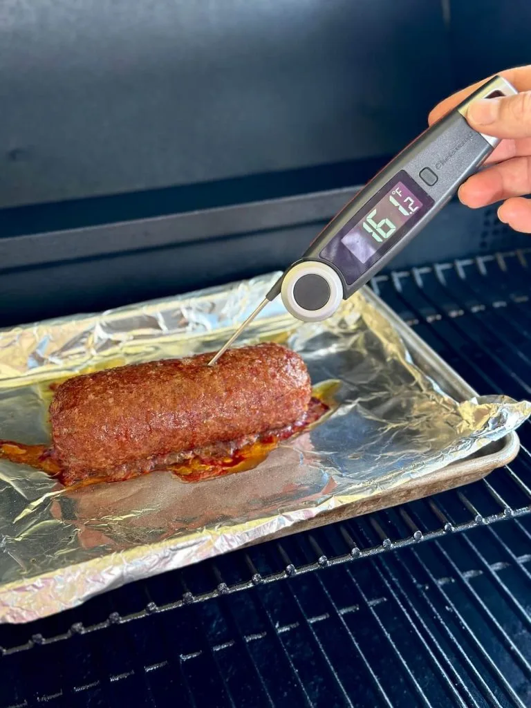 meat thermometer bratwurst internal temperature