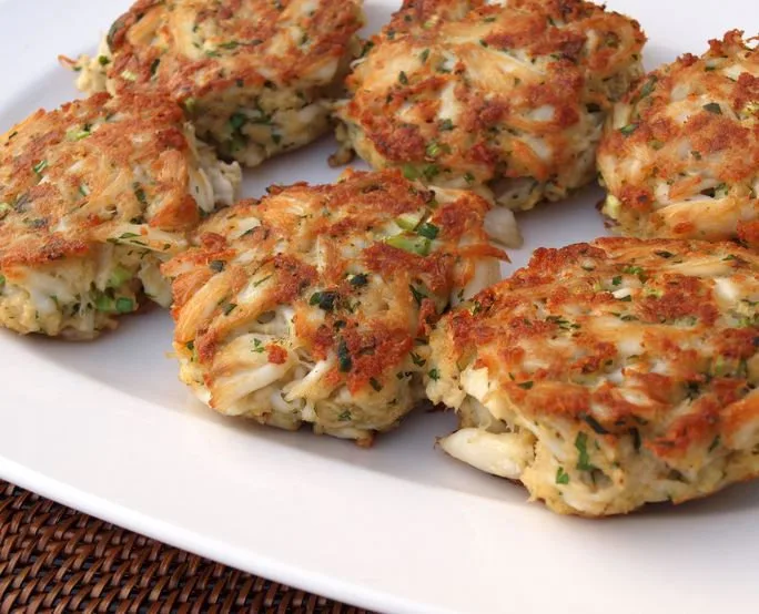 panko breaded crab cake patty close up